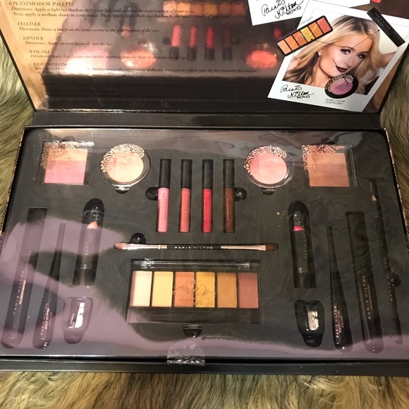 Paris Hilton Waiting For Tonight Palette - Picture 3 of 8